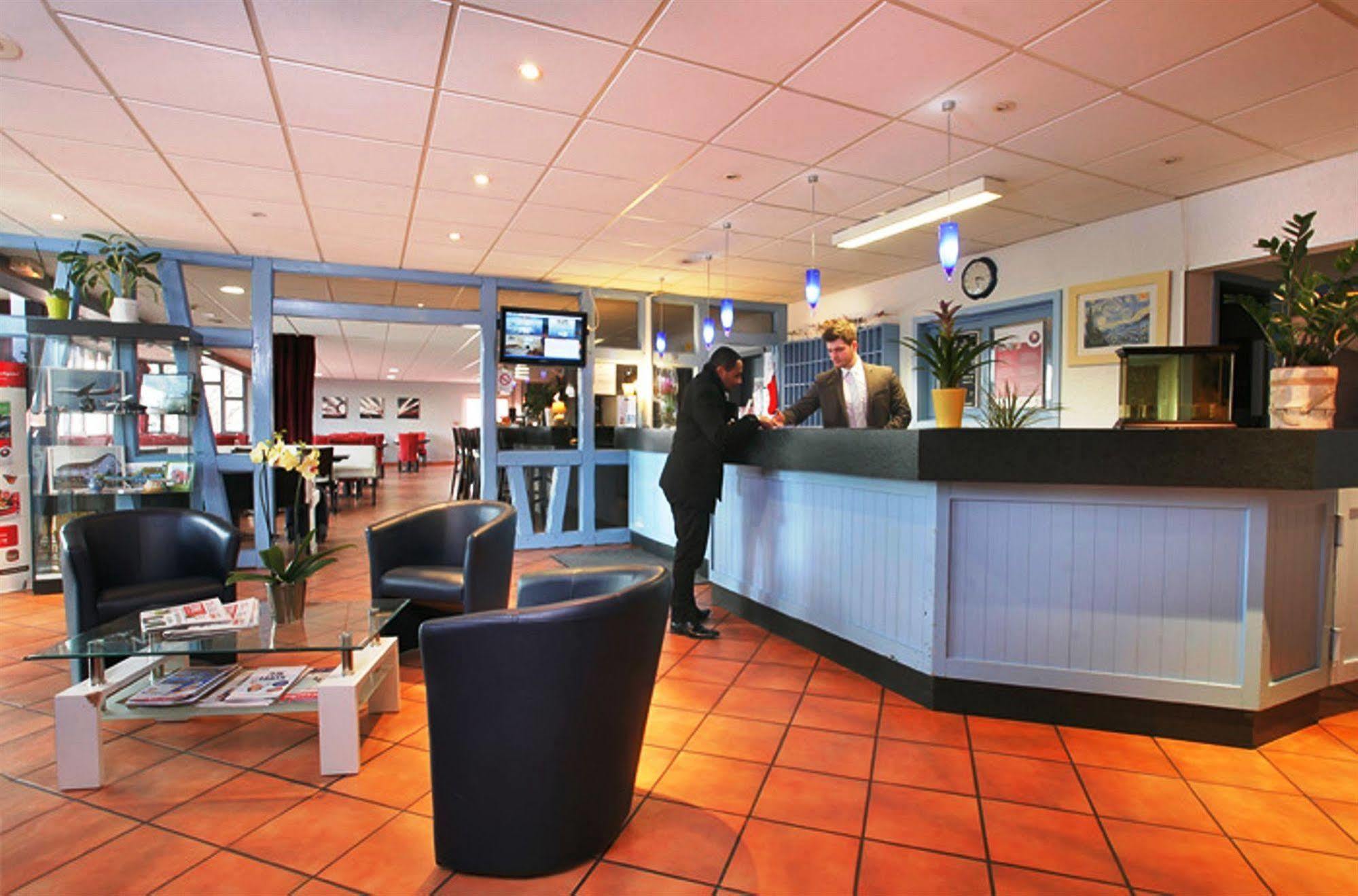 Ibis Styles Bale-Mulhouse Aeroport Hotel Blotzheim Kültér fotó